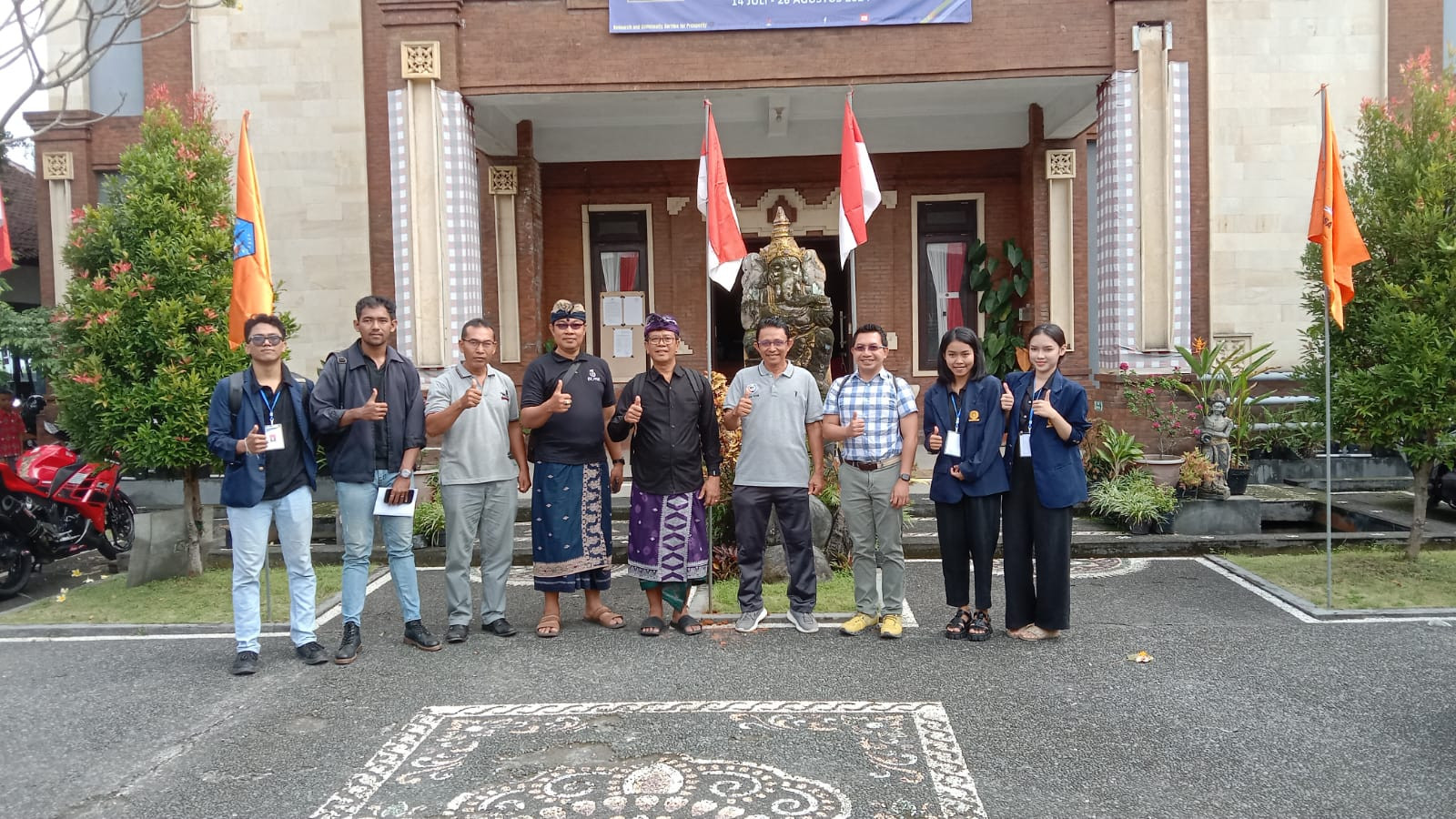 MAHASISWA UNIVERSITAS UDAYANA KKN DI DESA GUBUG